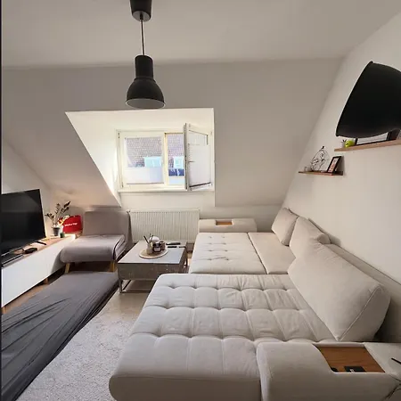 Modern In Essen-rüttenscheid, Great Location Essen