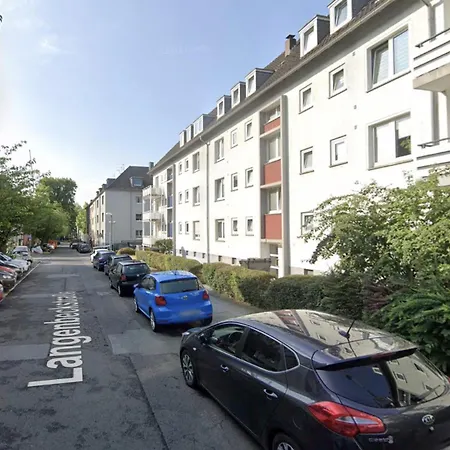 Modern In Essen-rüttenscheid, Great Location *