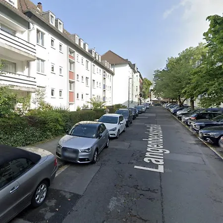Modern In Essen-ruettenscheid, Great Location Essen